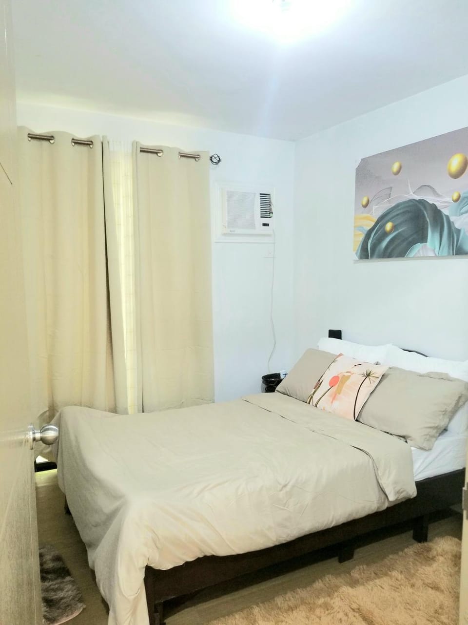 Pine Suites By Crown Asia Family Staycation Apartment in Tagaytay