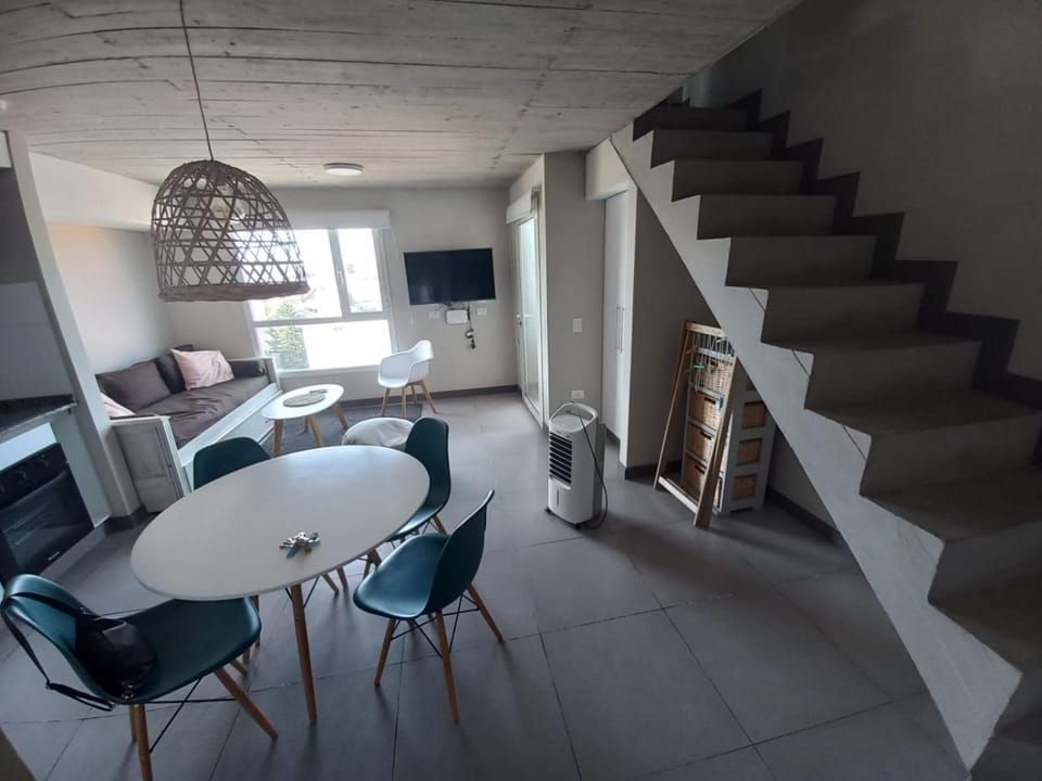 TV and multimedia, Living room, Dining area