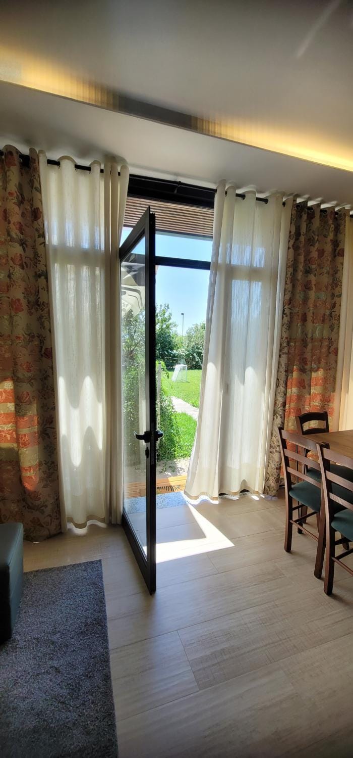 Margjelo Stay - Twin Houses in the Garden Country House in Montenegro