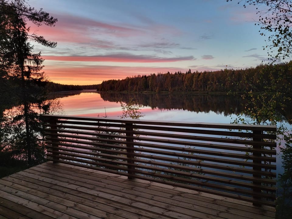 Nearby landmark, Natural landscape, Beach, Lake view, River view, Sunset