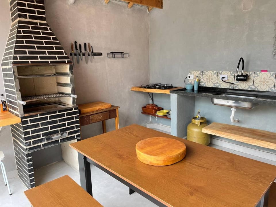 BBQ facilities, Kitchen or kitchenette