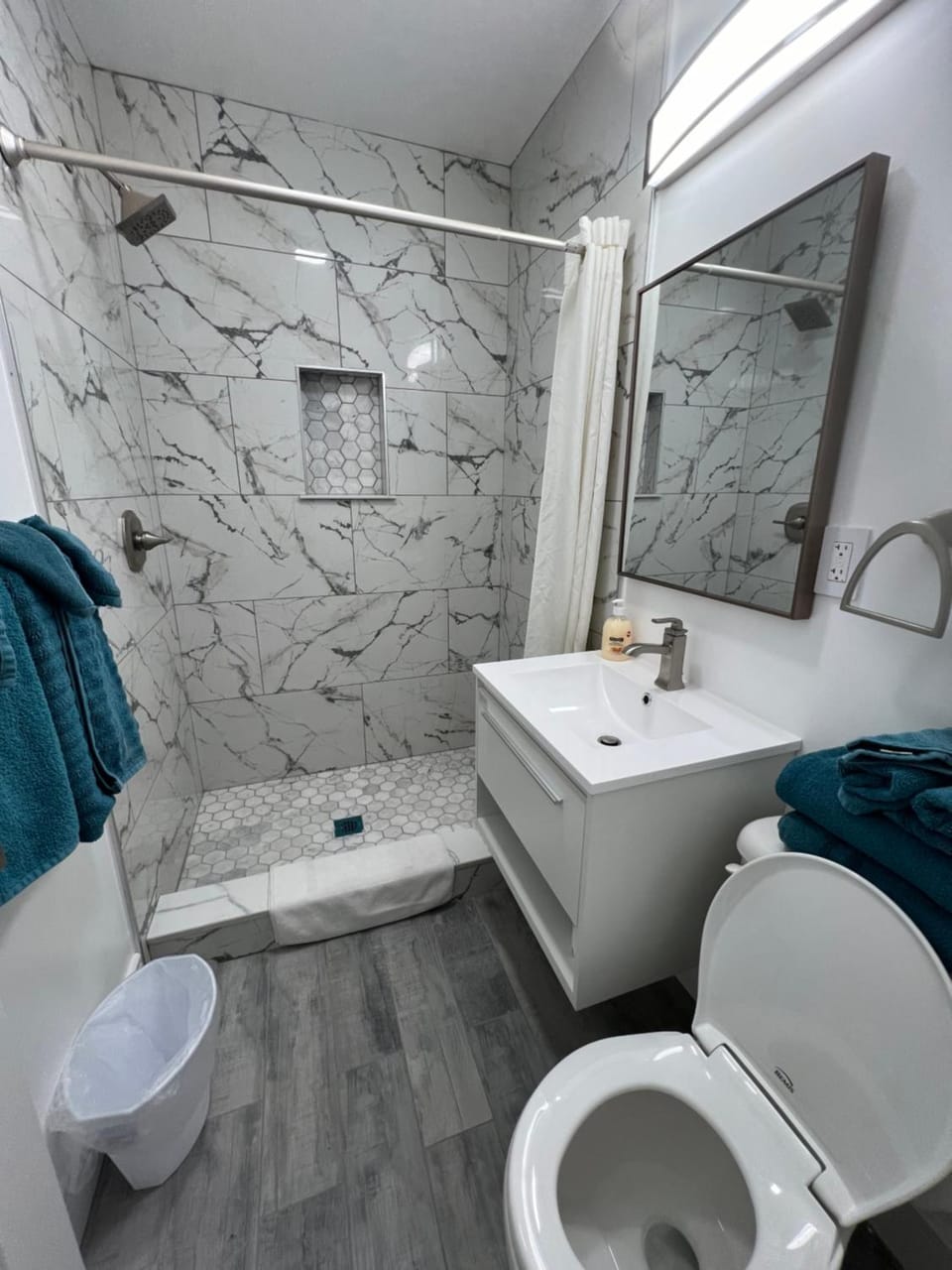 Crystal Sands Phila Ave Apartment in Ocean City