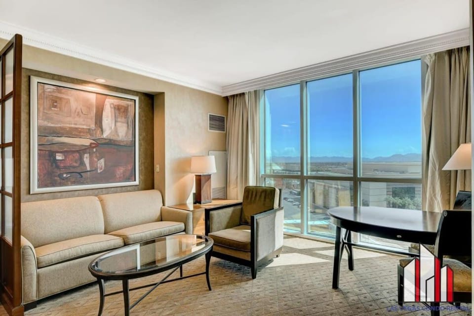MGM Signature-08-604 Jacuzzi Studio House in Las Vegas Strip