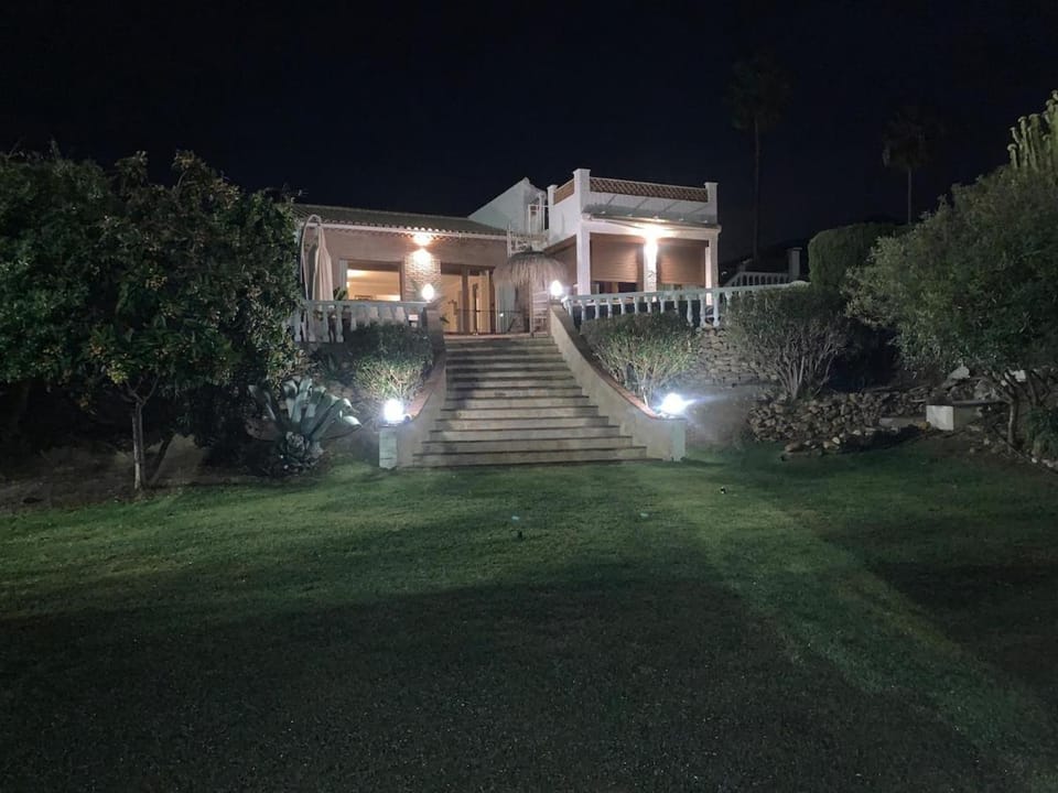 Villa Mariposa with Heated pool Villa in Nerja