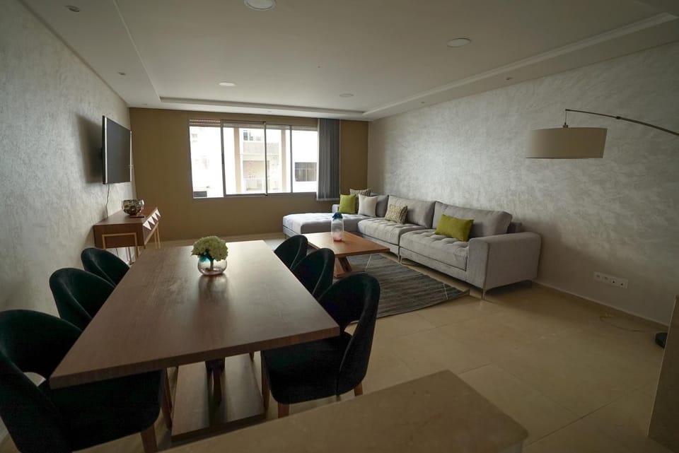 TV and multimedia, Living room, Dining area