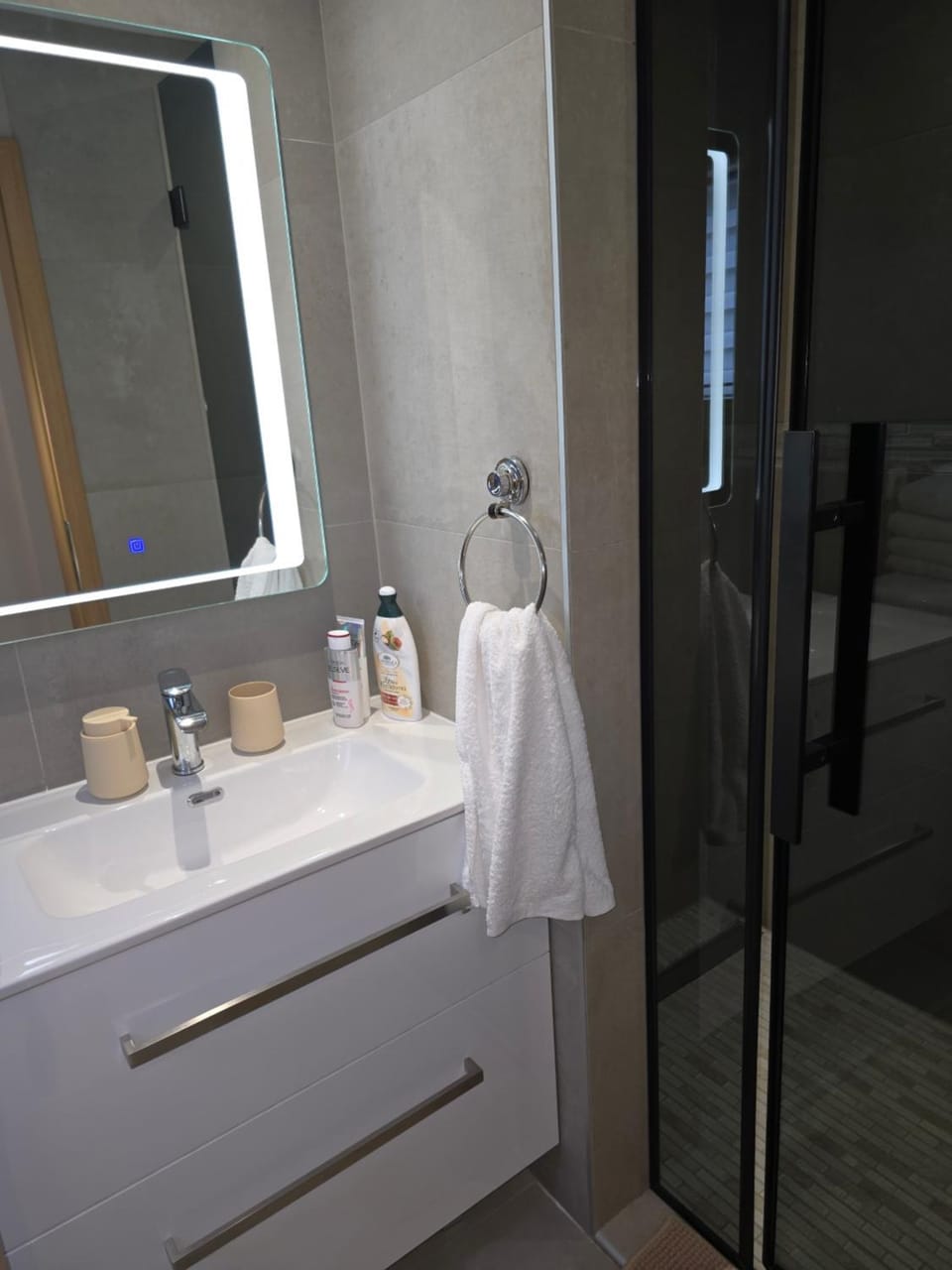 Seven Pearl Residence Apartment in Šibenik-Knin County, Croatia