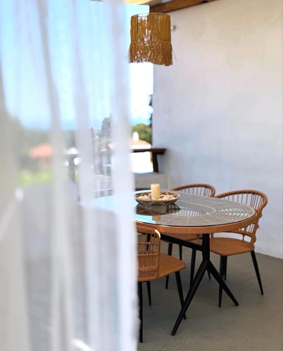 Patio, Day, View (from property/room), Balcony/Terrace, Dining area