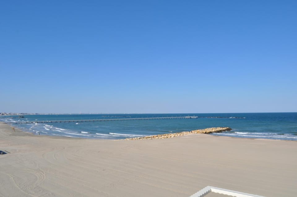 On site, Sea view