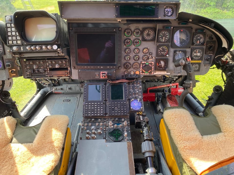Haelarcher Helicopter Glamping Luxury tent in England