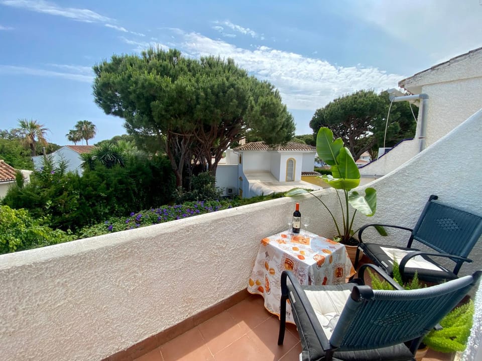 View (from property/room), Balcony/Terrace, Balcony/Terrace, Bedroom, Garden view, Sea view