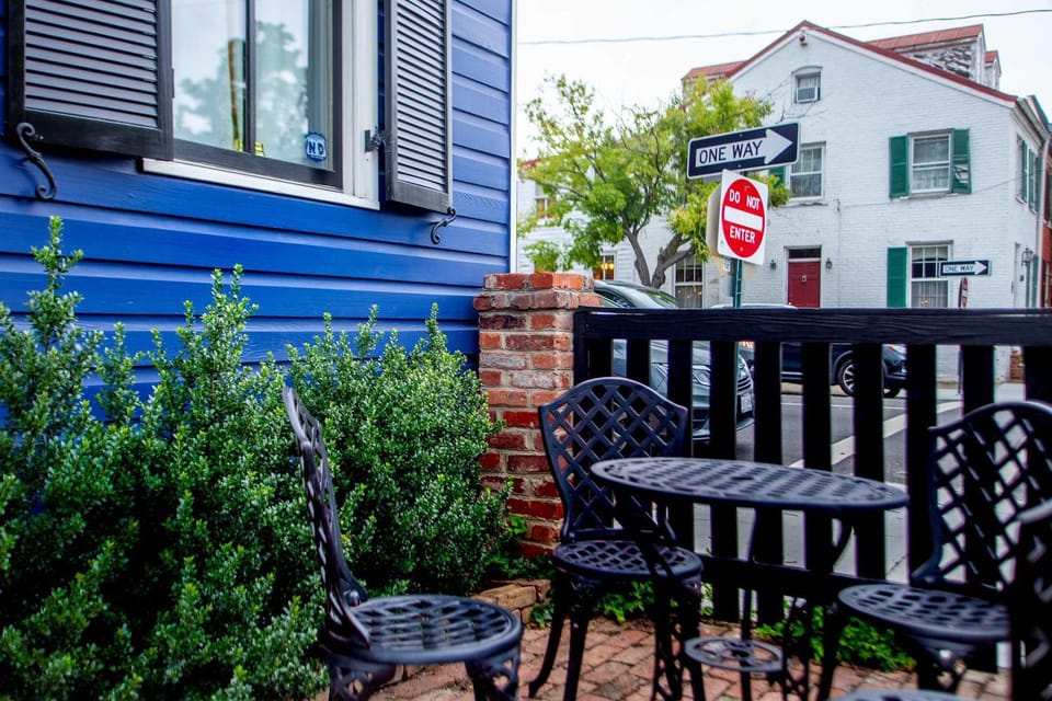 THE LIBERTY HOUSE Of Old Town Designer Home House in Alexandria
