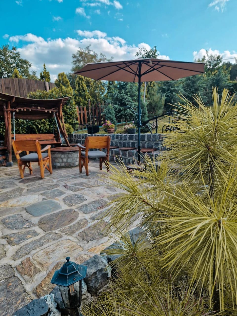 Garden, Seating area, Inner courtyard view