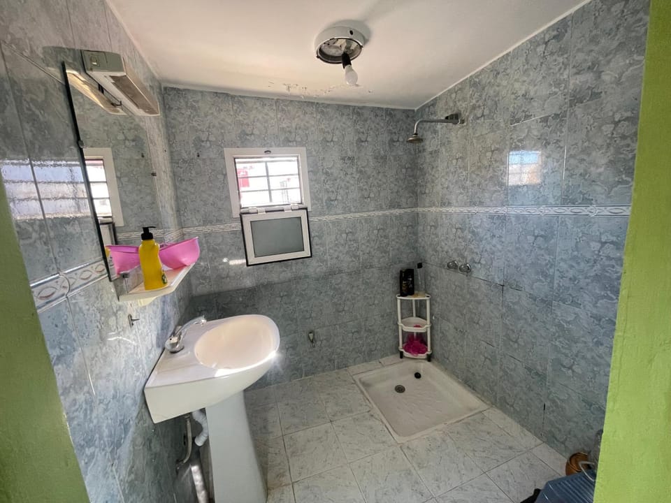 Appartement à boulevard city centre avec terrasse Apartment in Tangier