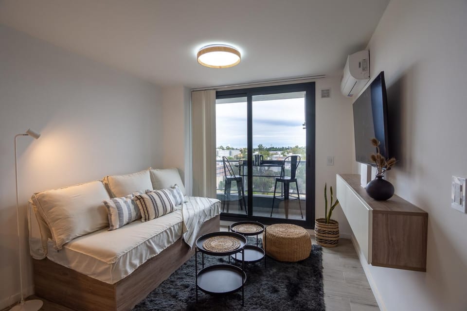 TV and multimedia, Balcony/Terrace, Living room