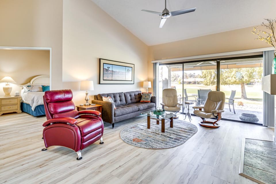 Community Pool & Hot Tub: Palm Desert Rental! House in Palm Desert