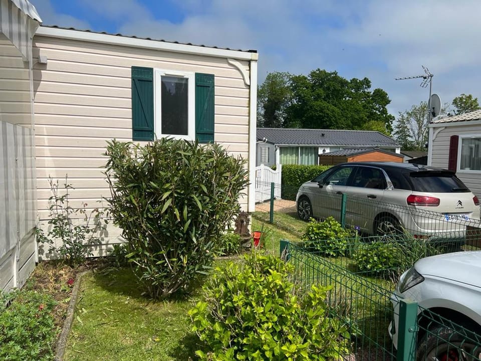 Mobilhome familial dans village de vacances - FR-1-712-60 House in Blonville-sur-Mer