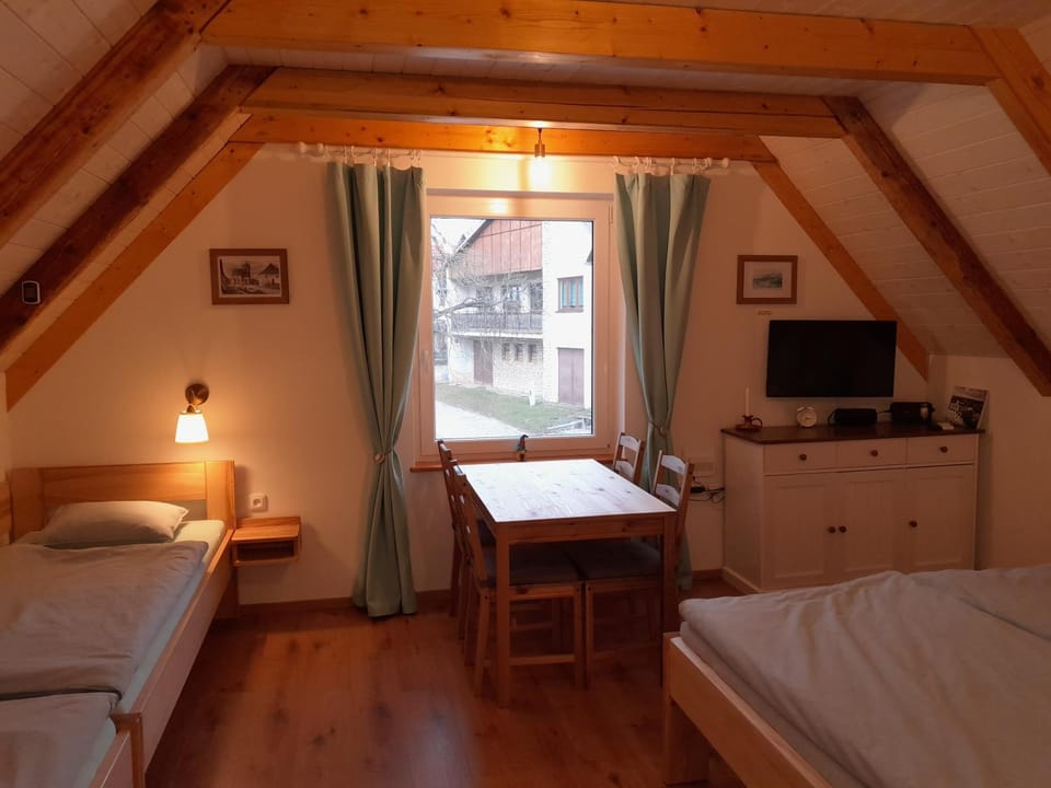 Bed, Living room, Bedroom
