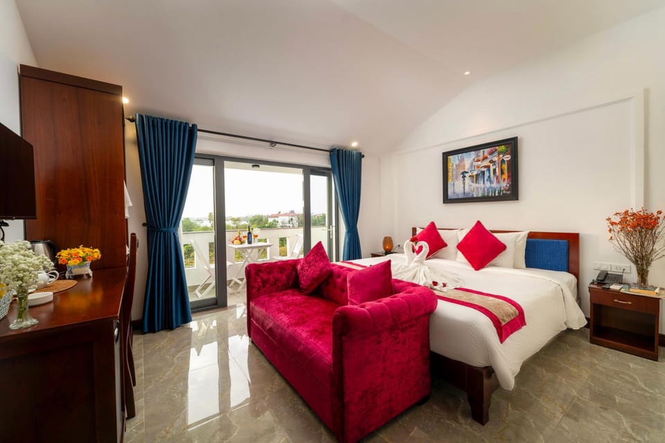 Bed, TV and multimedia, Balcony/Terrace, Photo of the whole room, Seating area, Bedroom, wardrobe
