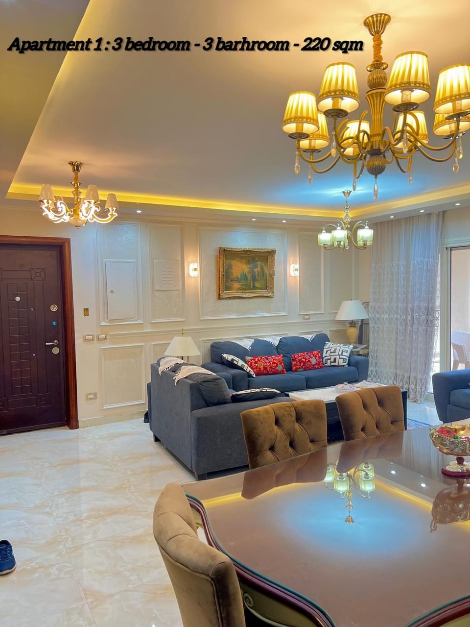 Living room, Seating area