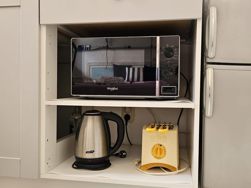 Coffee/tea facilities, Kitchen or kitchenette, minibar, toaster
