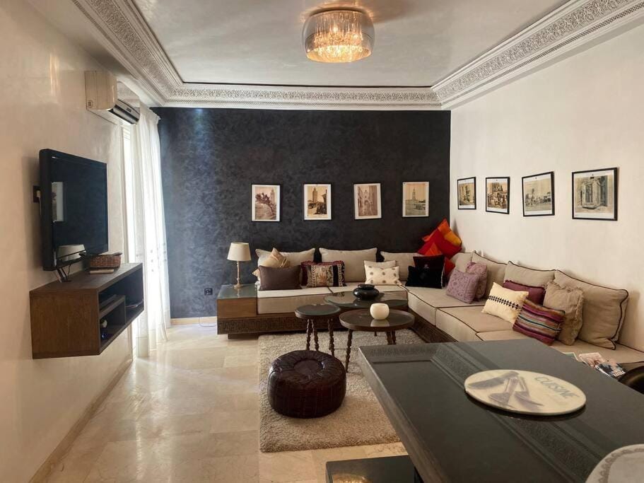 Bel appartement en centre-ville avec piscine Apartment in Marrakesh