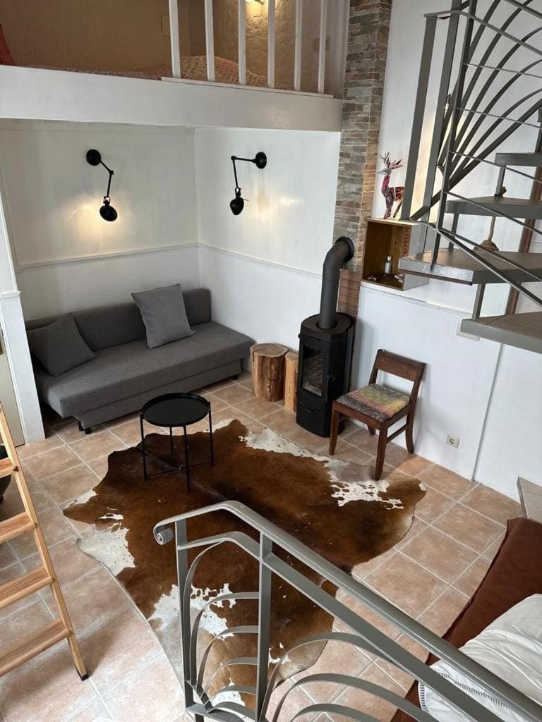 100 meters from the Beach! Rua da Paz Nazaré House in Nazaré
