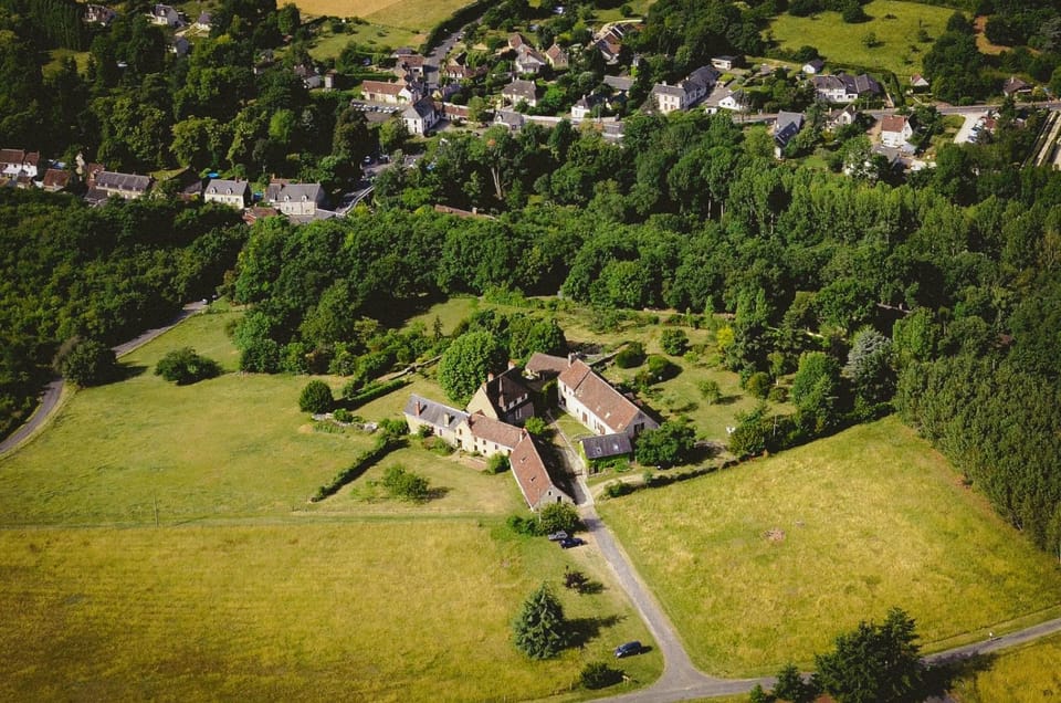 Domaine de la Chambaudière - Ancien monastère avec piscine House in Centre-Val de Loire