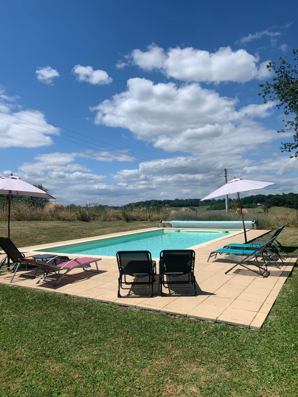 Pool view, Swimming pool, sunbed