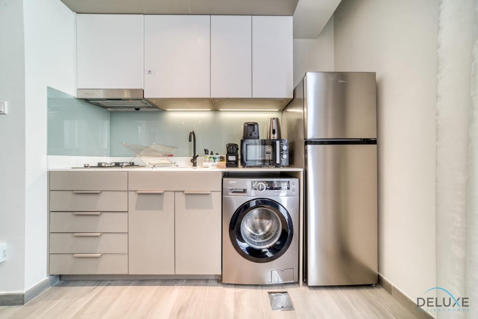 Coffee/tea facilities, Kitchen or kitchenette, minibar, pet friendly, stove, washing machine