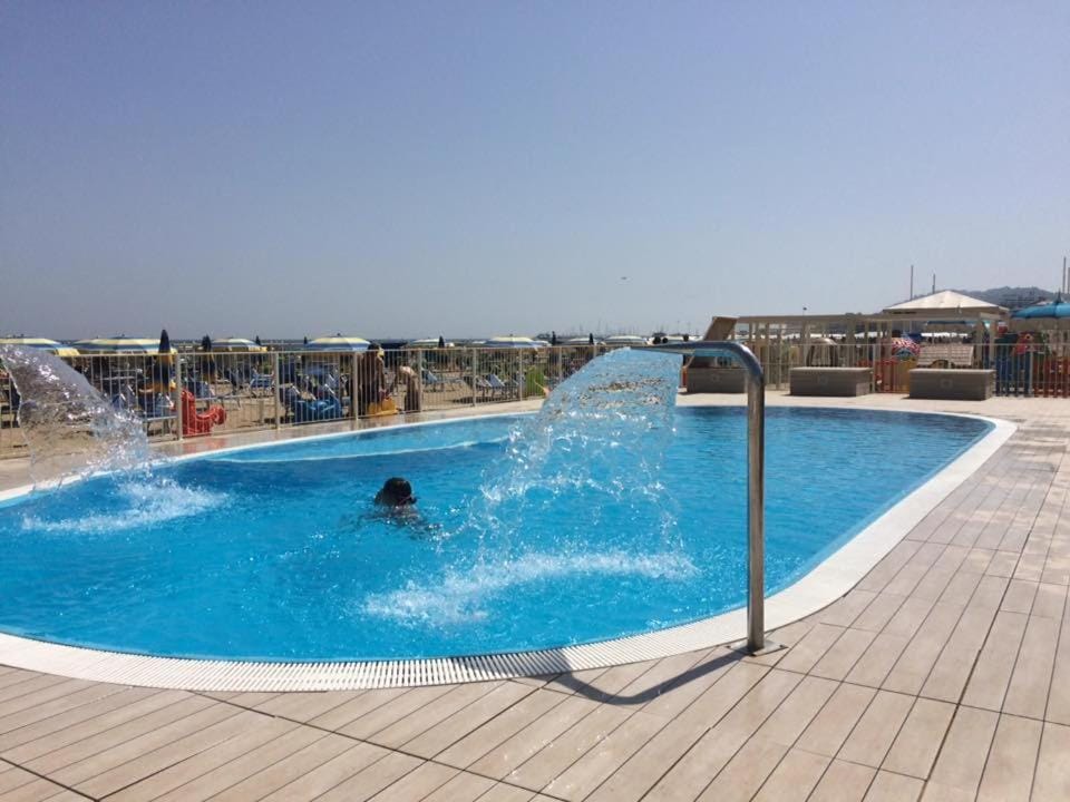 Beach, Swimming pool