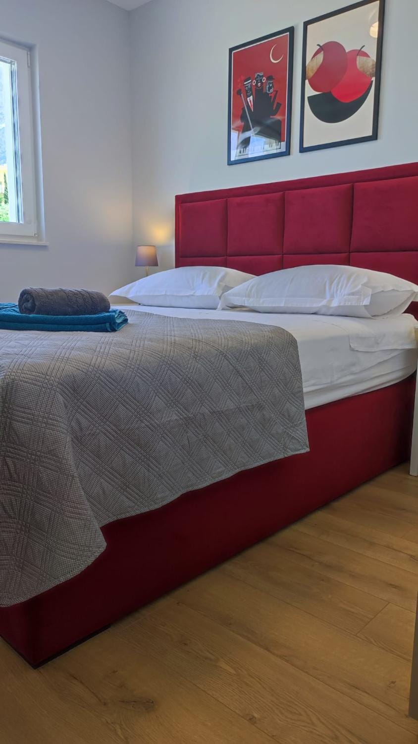 Olive tree Apartment in Makarska