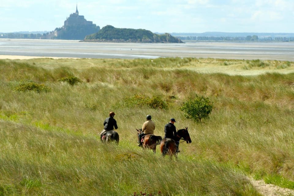 Horse-riding, Sea view