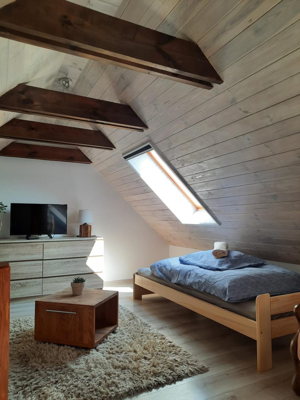 TV and multimedia, Bedroom