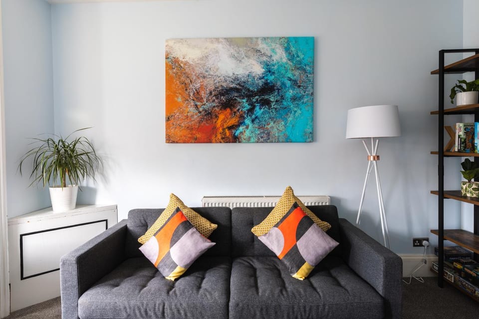 Living room, Decorative detail, Seating area