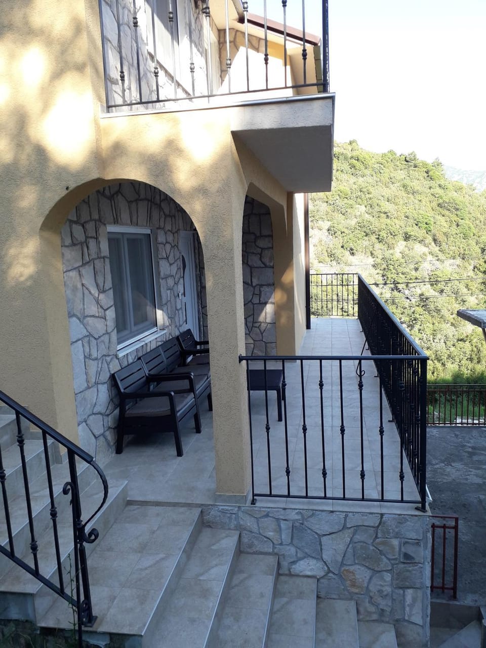 Patio, Balcony/Terrace, Mountain view