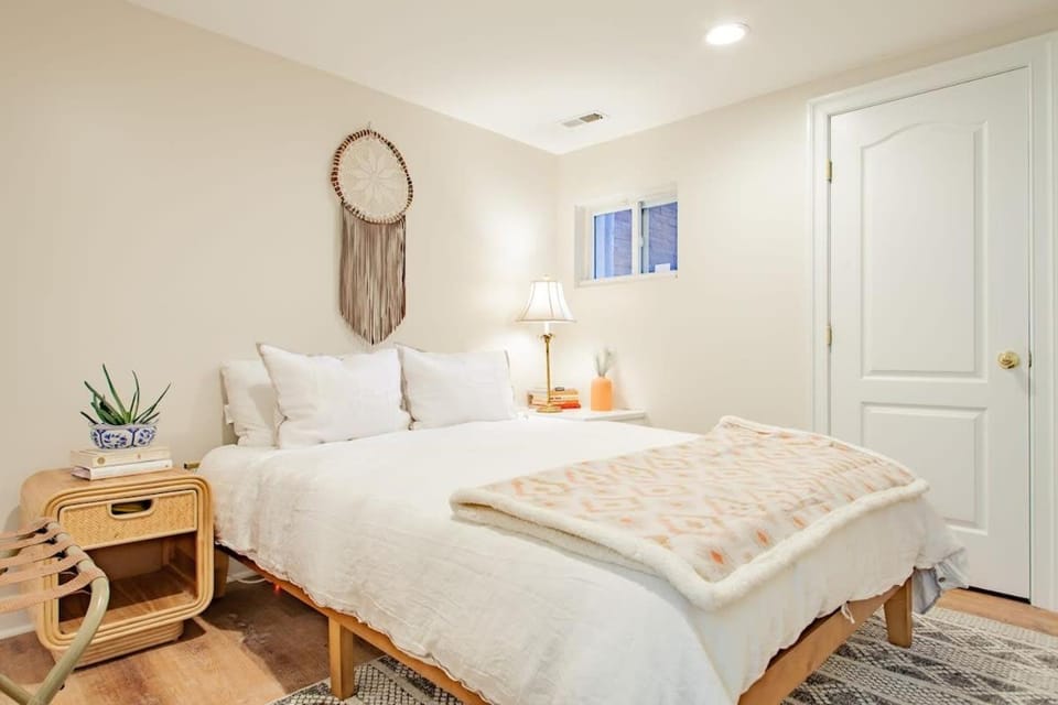 Stay Cozy in CoHi DC Apartment in District of Columbia