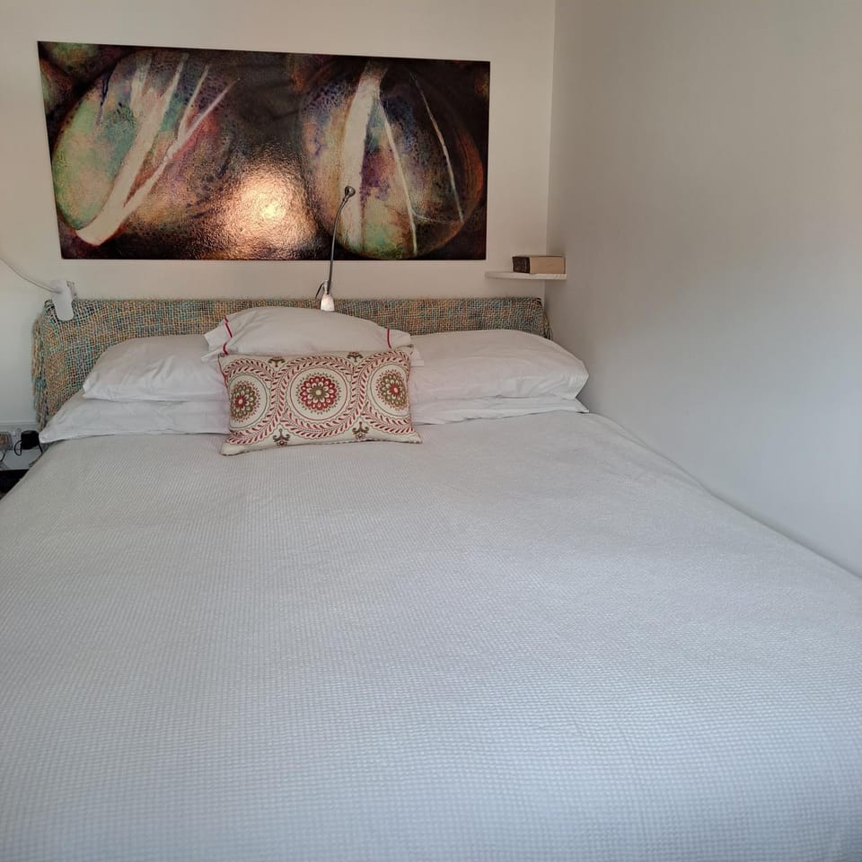 New home 5 minutes away from Goodwood Racecourse House in Chichester
