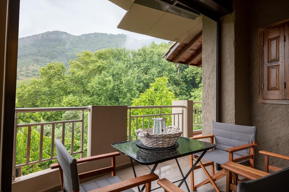 Natural landscape, View (from property/room), Balcony/Terrace, Mountain view