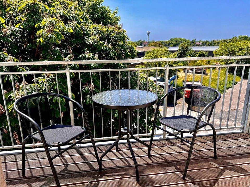 Patio, View (from property/room), Balcony/Terrace