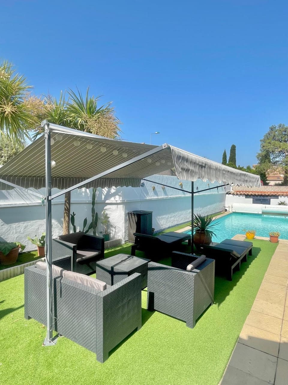 Garden, Swimming pool