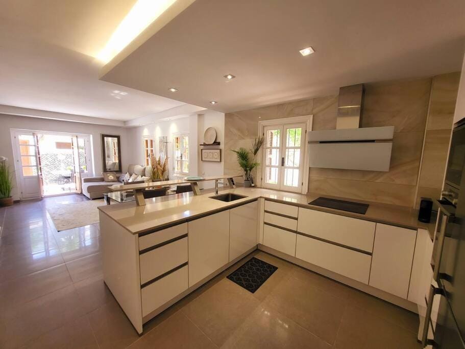 Chic Townhouse by the Sea @ Villacana Playa! Apartment in Costa del Sol