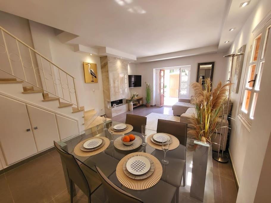 Chic Townhouse by the Sea @ Villacana Playa! Apartment in Costa del Sol