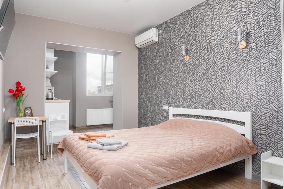 Bed, Kitchen or kitchenette, Bedroom, kitchen