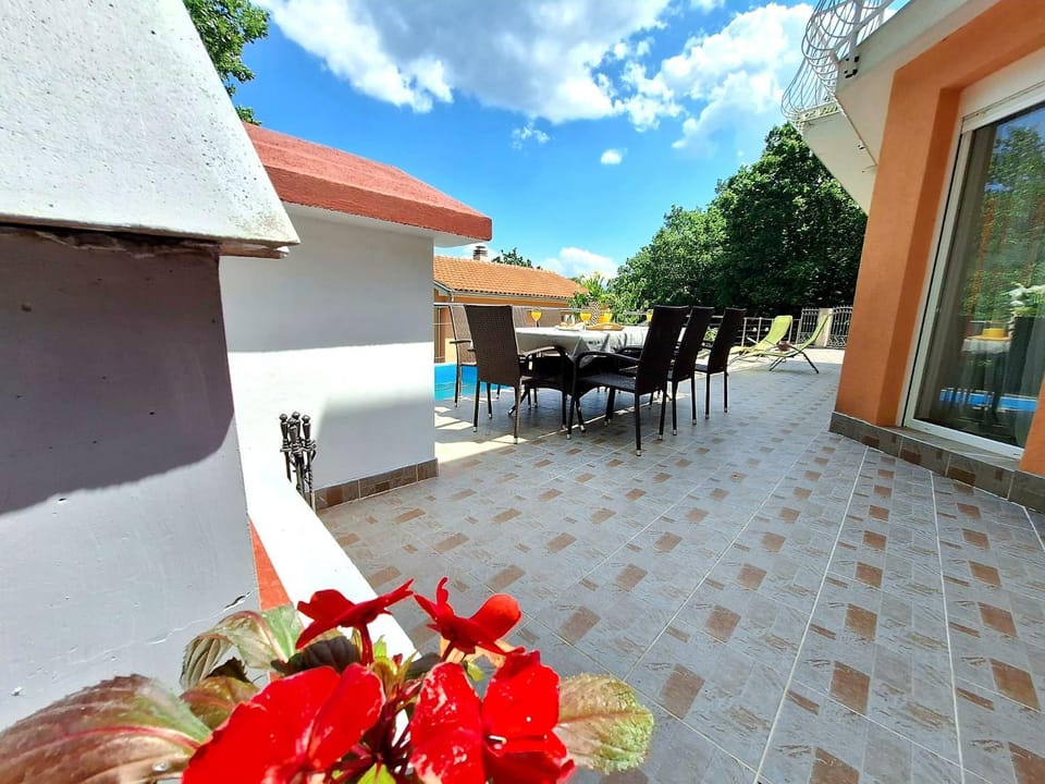 Balcony/Terrace, Seating area