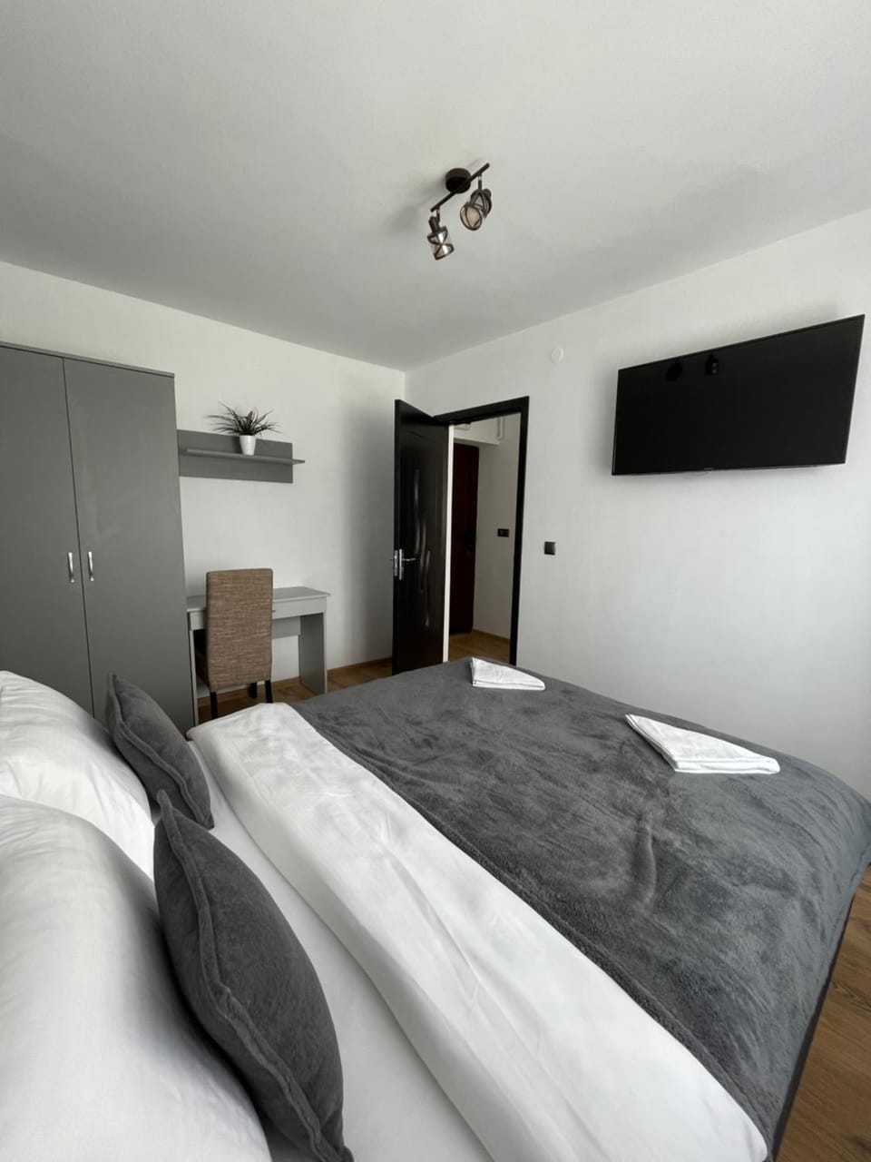 Studio Tineretului Apartment in Cluj County