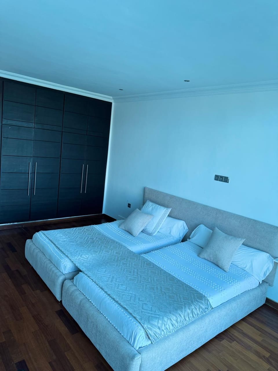 Bed, Bedroom, Sea view, wardrobe
