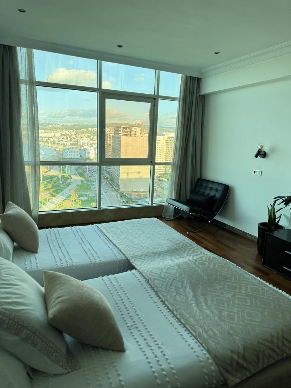 Bed, Photo of the whole room, Bedroom, Sea view
