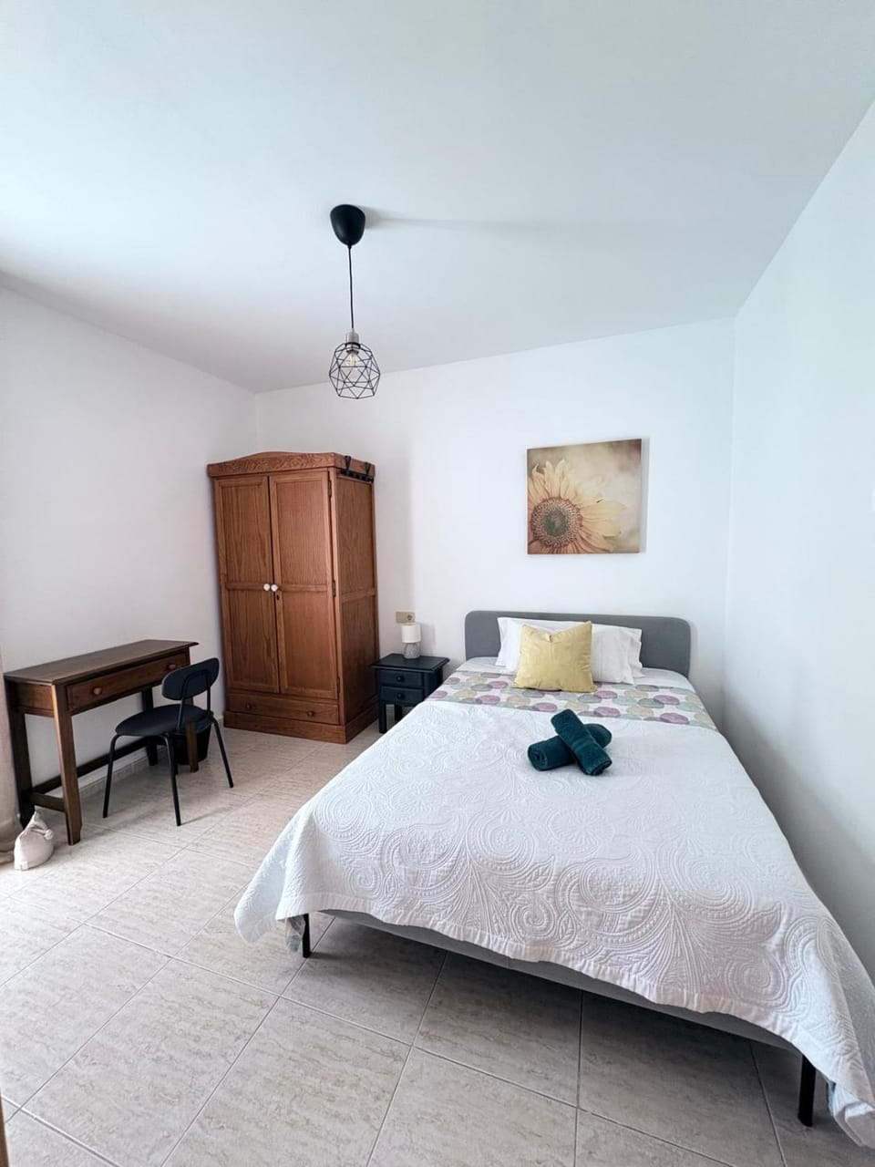 Acogedoras Habitaciones Privadas zona Costera Wifi Bed and Breakfast in Morro Jable