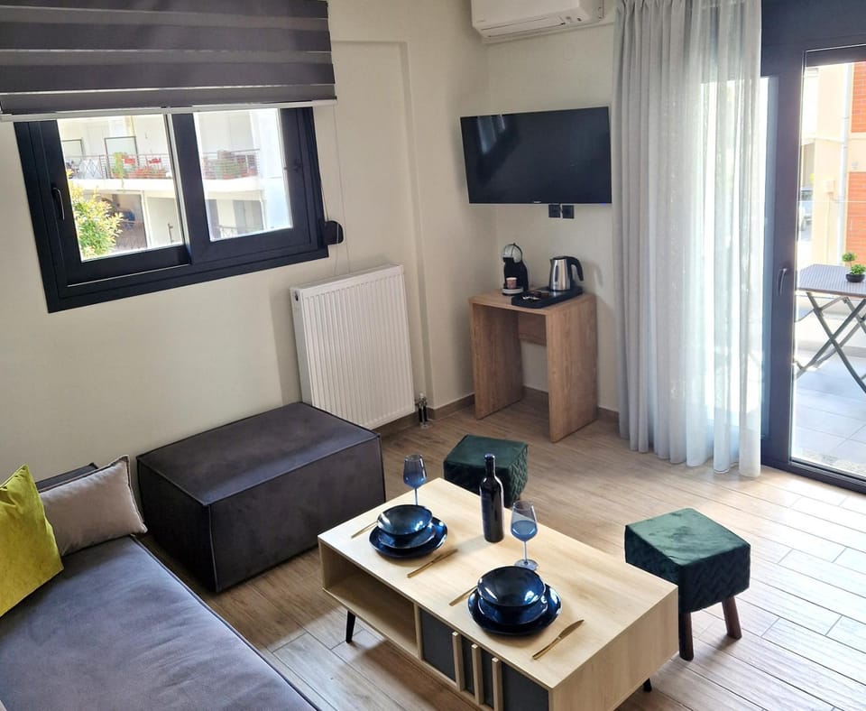 TV and multimedia, Living room, Photo of the whole room, Seating area