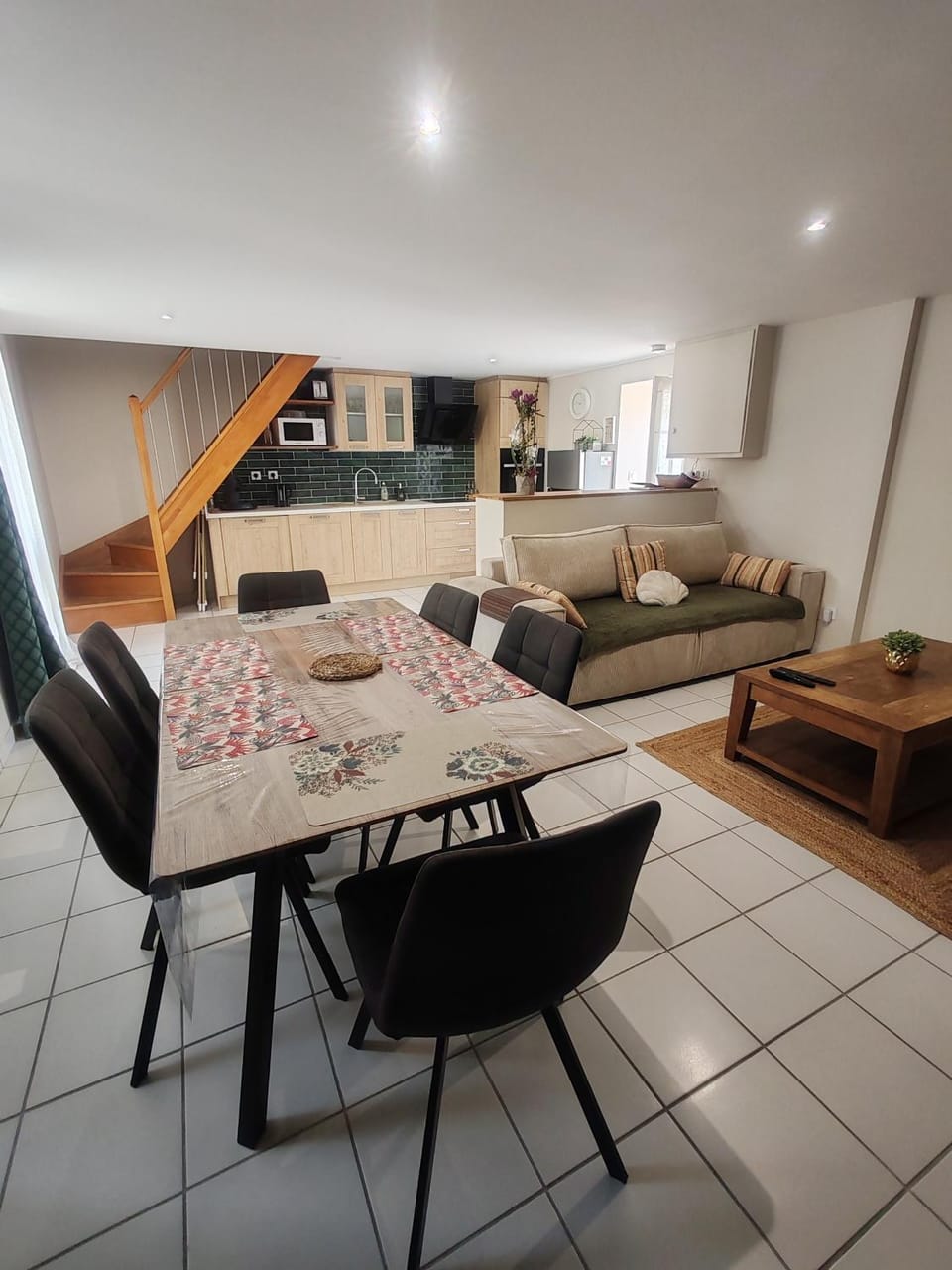 Jolie Maison au 34 centre-ville Apartment in Angoulême